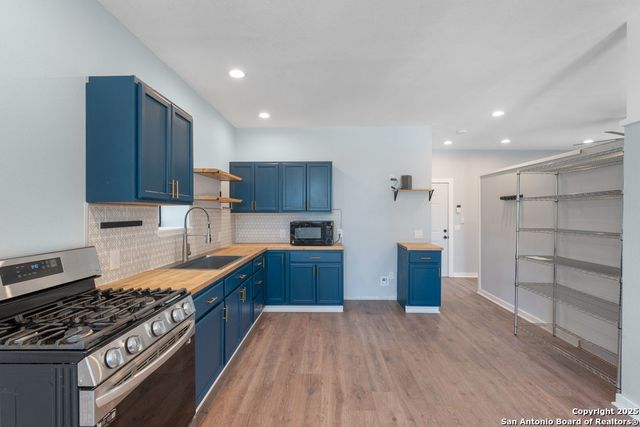 93 Billings, Boerne, TX 78006