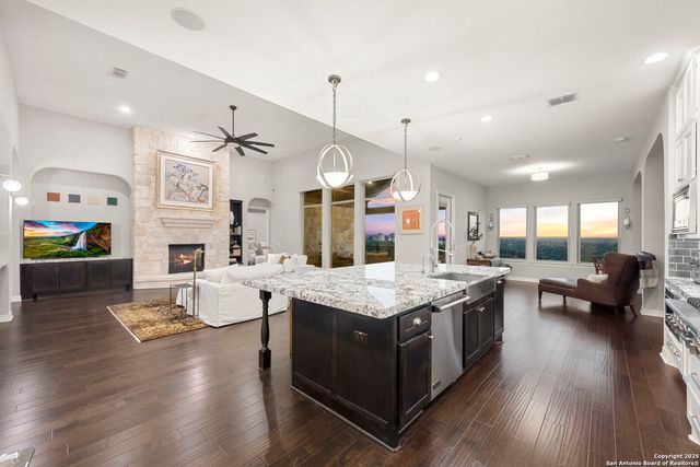 7903 Vanity Hill, San Antonio, TX 78256