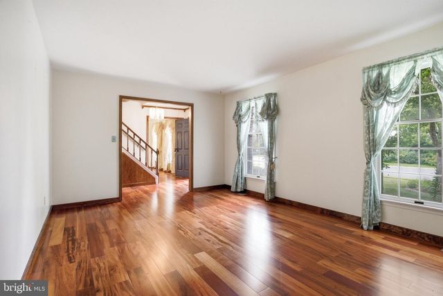 110 ASPEN DR, Newark, DE 19702