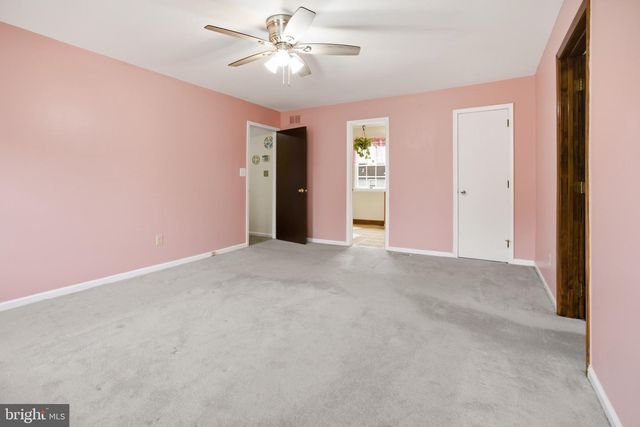 110 ASPEN DR, Newark, DE 19702