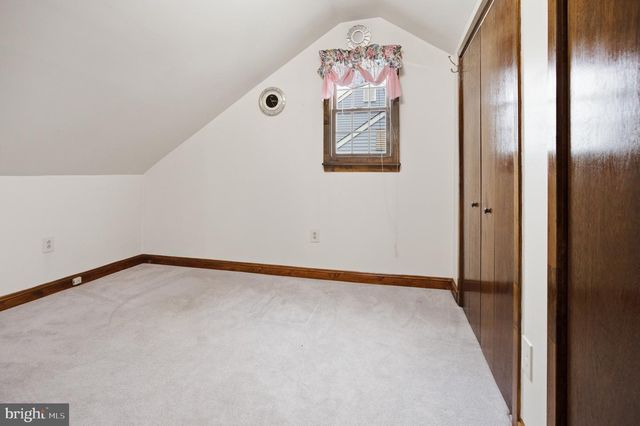 110 ASPEN DR, Newark, DE 19702