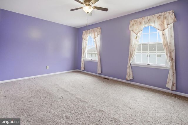 110 ASPEN DR, Newark, DE 19702