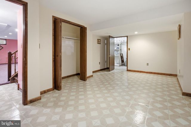 110 ASPEN DR, Newark, DE 19702