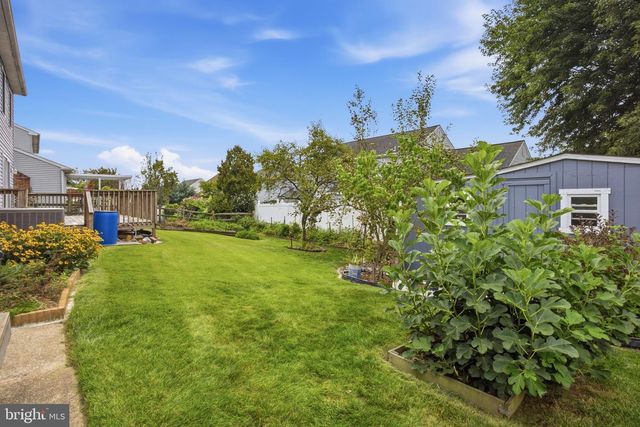 110 ASPEN DR, Newark, DE 19702