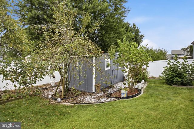 110 ASPEN DR, Newark, DE 19702