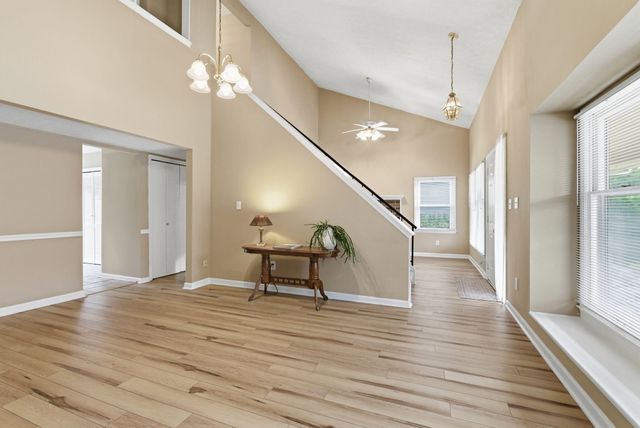 308 Squires Road, Lexington, KY 40515