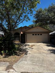634 cypressgreen, San Antonio, TX 78245