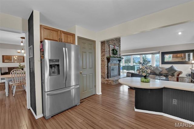 1210 Du Motier Drive, Ballwin, MO 63011