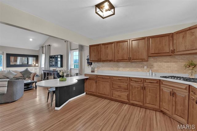 1210 Du Motier Drive, Ballwin, MO 63011