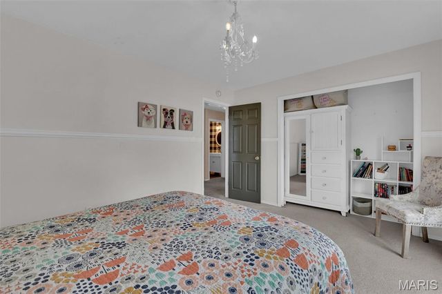 1210 Du Motier Drive, Ballwin, MO 63011