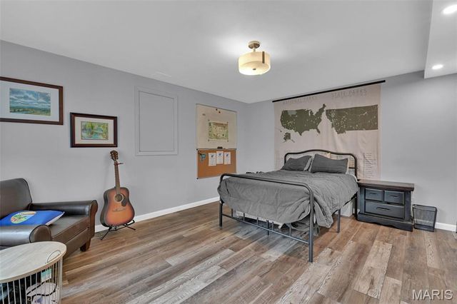 1210 Du Motier Drive, Ballwin, MO 63011