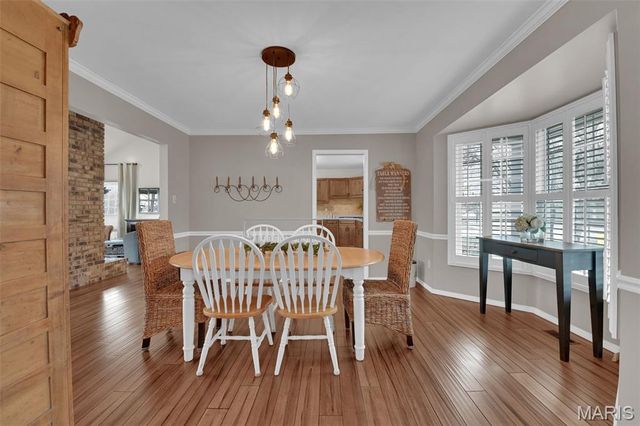 1210 Du Motier Drive, Ballwin, MO 63011