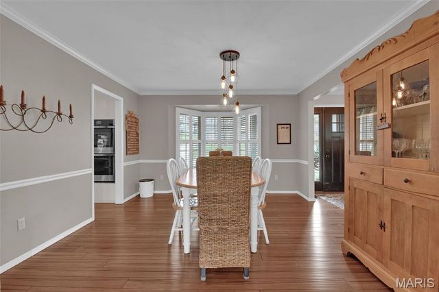 1210 Du Motier Drive, Ballwin, MO 63011