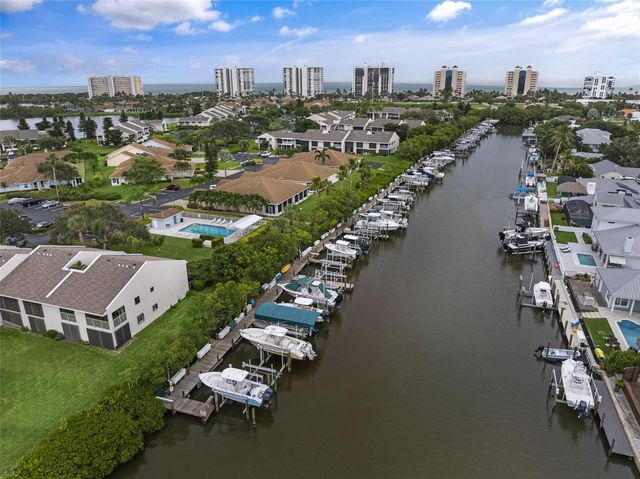 223 River Walk 12, Hutchinson Island, FL 34949