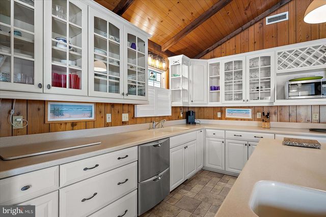 6 & 8 43RD ST, Ocean City, MD 21842