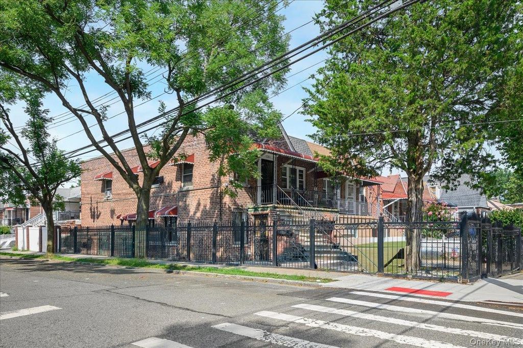 1281 Arnow Avenue, Bronx, NY 10469 — photo 4