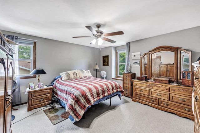 804 SPOONER COURT, De Pere, WI 54115