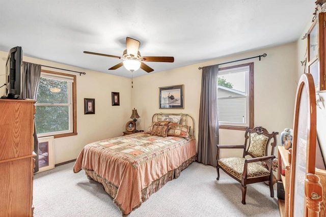 804 SPOONER COURT, De Pere, WI 54115