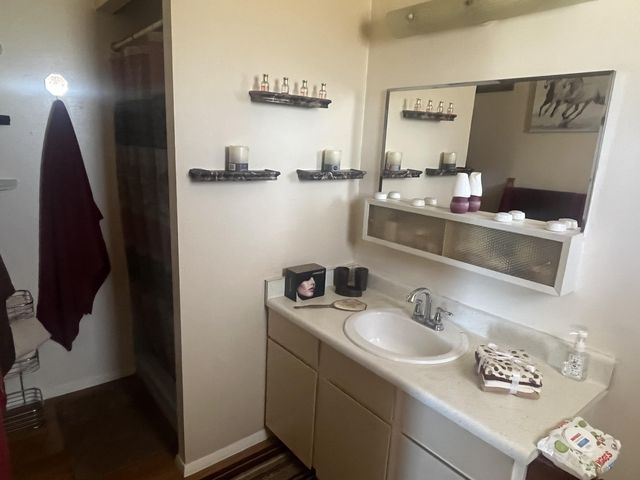 3191 W Rte 9, Crownpoint, NM 87313