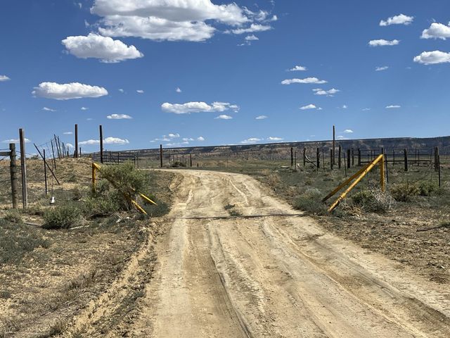 3191 W Rte 9, Crownpoint, NM 87313