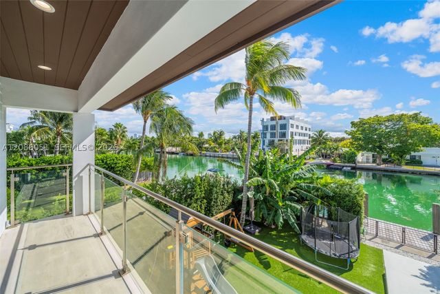710 S Shore Dr, Miami Beach, FL 33141