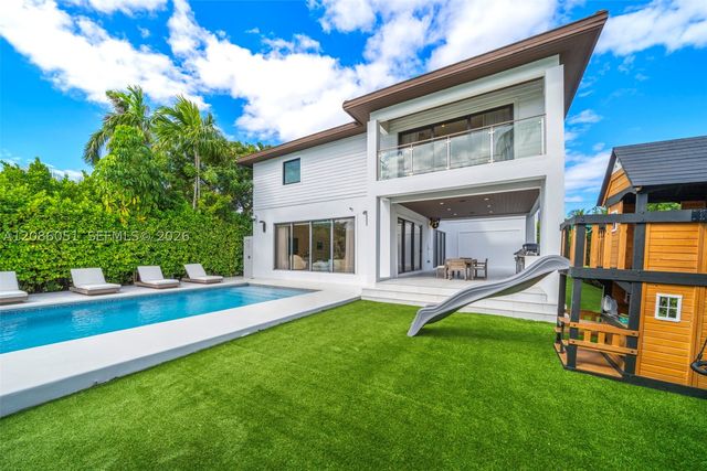 710 S Shore Dr, Miami Beach, FL 33141