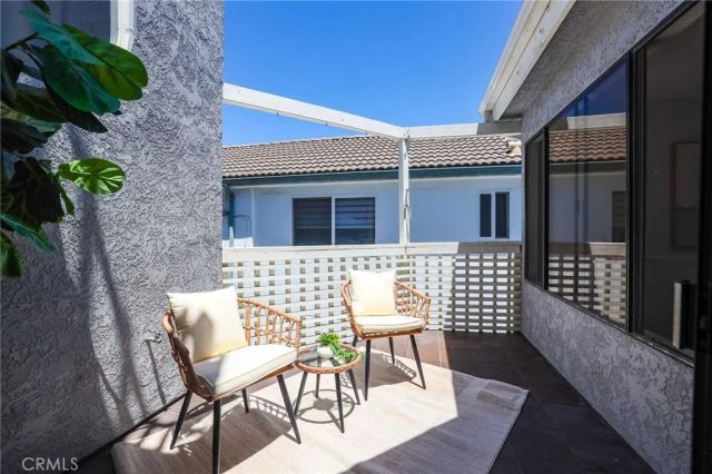 119 2nd Street, Seal Beach, CA 90740