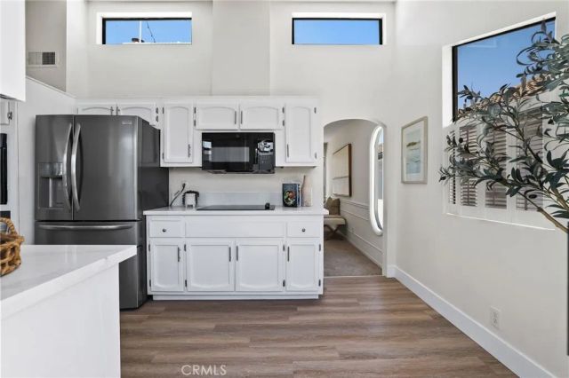 119 2nd Street, Seal Beach, CA 90740