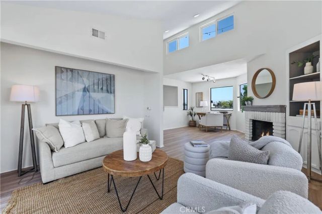 119 2nd Street, Seal Beach, CA 90740