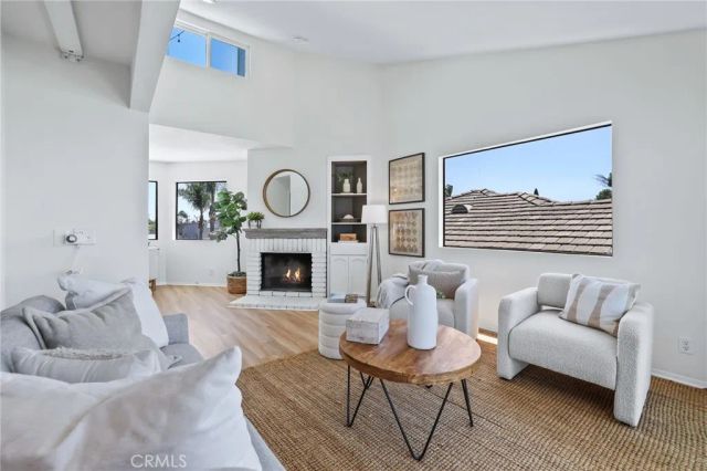 119 2nd Street, Seal Beach, CA 90740
