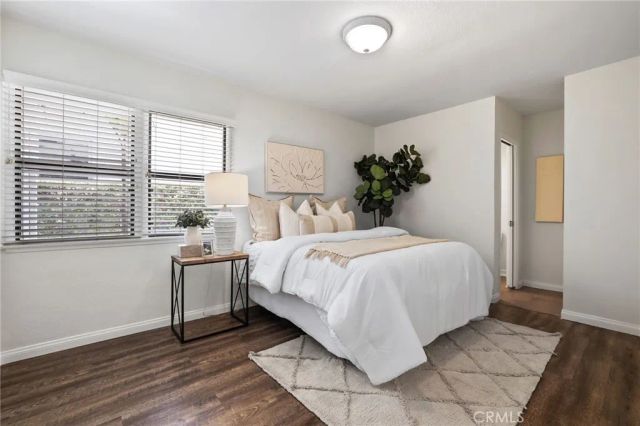 119 2nd Street, Seal Beach, CA 90740