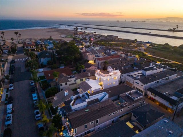 119 2nd Street, Seal Beach, CA 90740