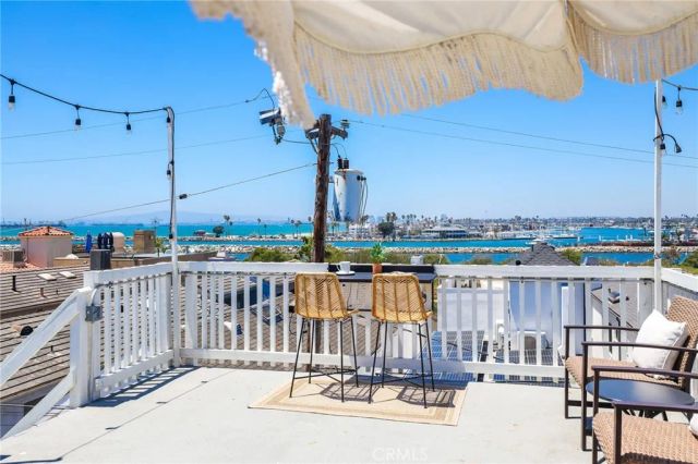 119 2nd Street, Seal Beach, CA 90740