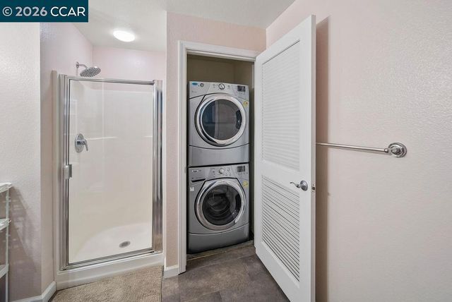 655 12Th St 219, Oakland, CA 94607