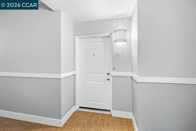 655 12Th St 219, Oakland, CA 94607