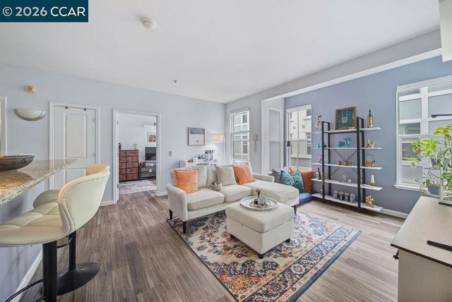 655 12Th St 219, Oakland, CA 94607