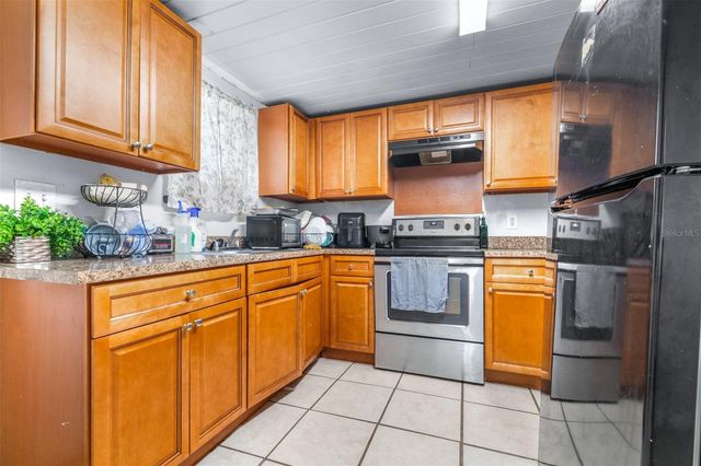 506 WHITEHURST STREET, Lakeland, FL 33805