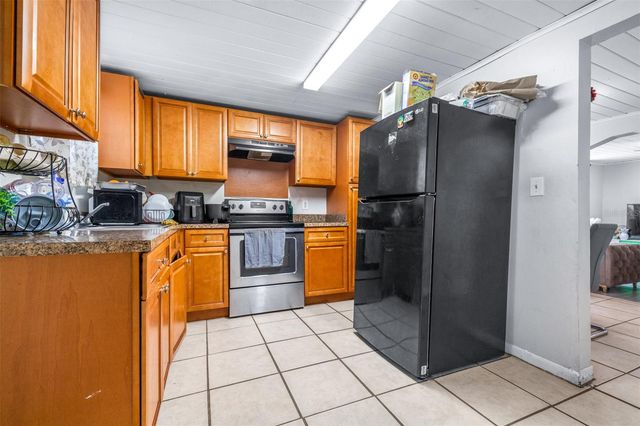 506 WHITEHURST STREET, Lakeland, FL 33805