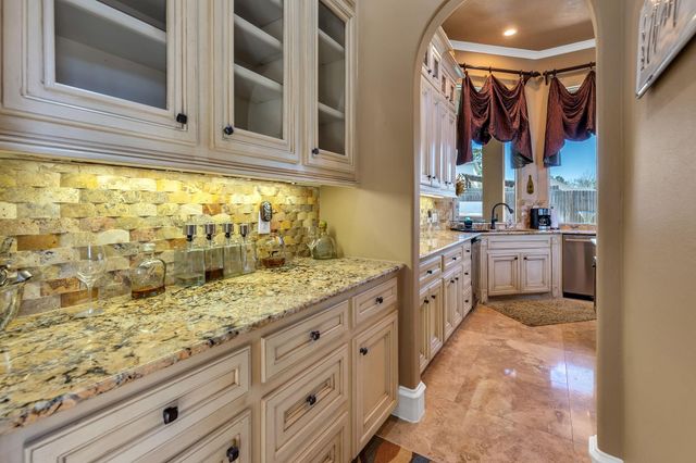 15818 Conners Ace Drive, Spring, TX 77379