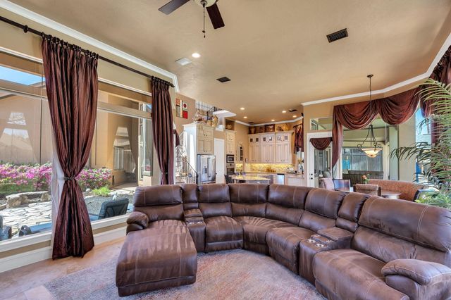 15818 Conners Ace Drive, Spring, TX 77379