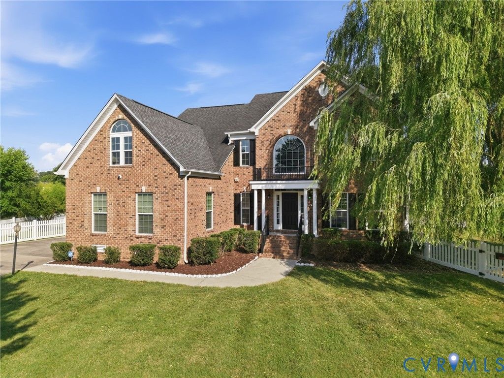 12413 Rotunda Ln, Chester, VA 23836