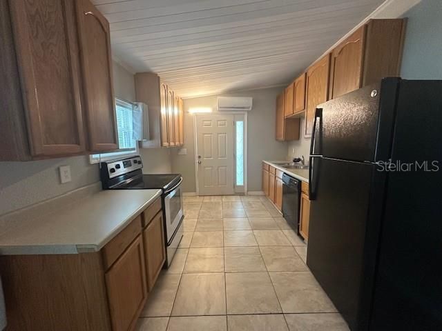 2020 BRADLEY DRIVE, St Cloud, FL 34771