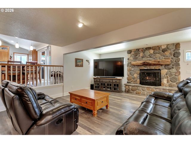 20558 Sw TRAILS END Dr, Sherwood, OR 97140