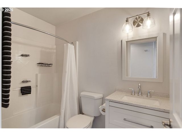 20558 Sw TRAILS END Dr, Sherwood, OR 97140