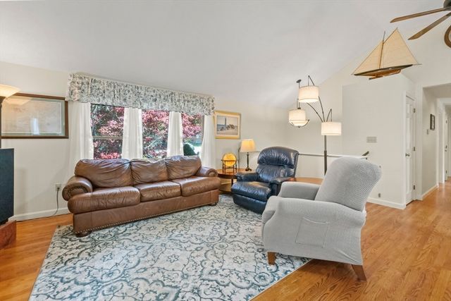 40 William Avenue, Haverhill, MA 01835