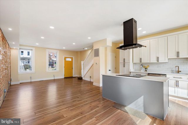 4121 NORFOLK AVE, Baltimore, MD 21216