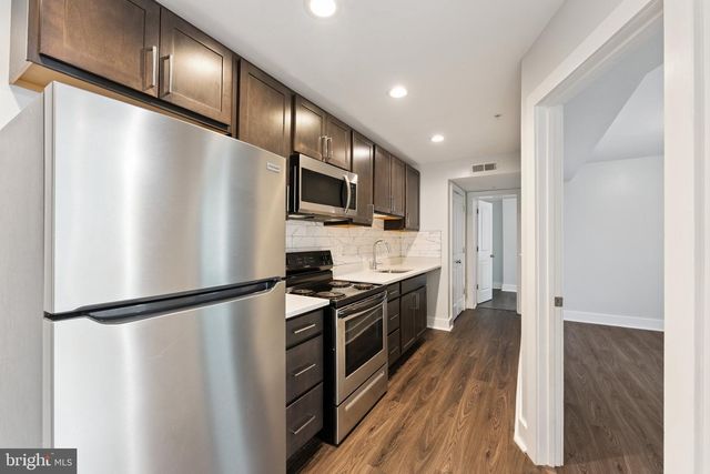 2822 28TH ST SE, Washington, DC 20020