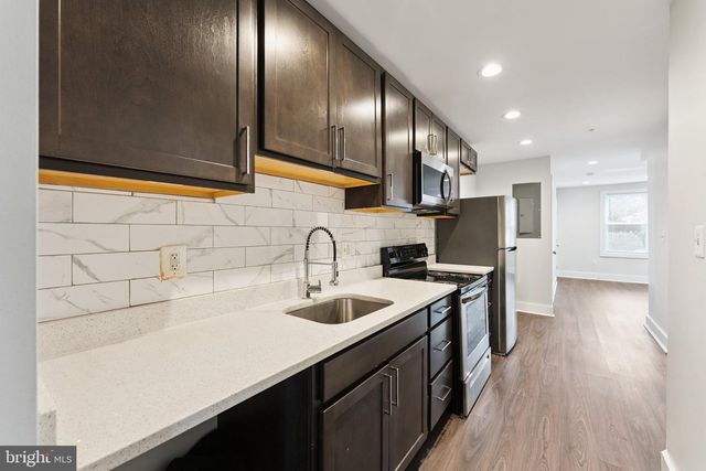 2822 28TH ST SE, Washington, DC 20020