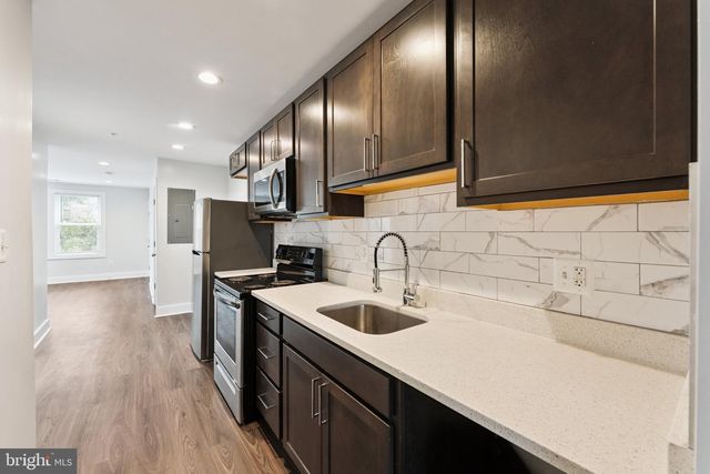 2822 28TH ST SE, Washington, DC 20020