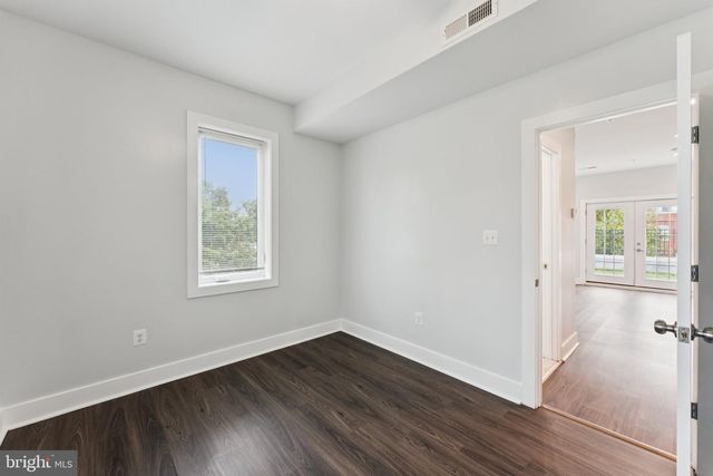 2822 28TH ST SE, Washington, DC 20020